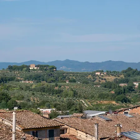 Torre Del Fuggisole ホテル