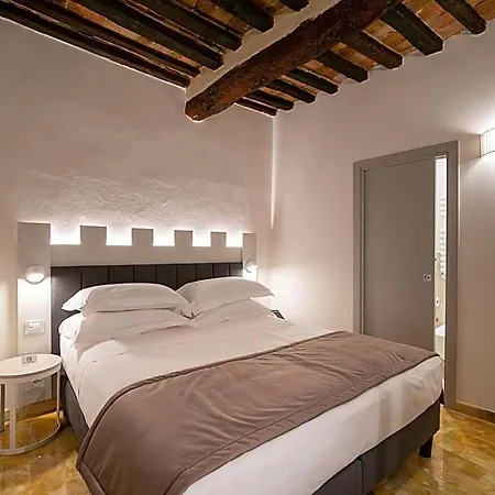 Torre Del Fuggisole Siena