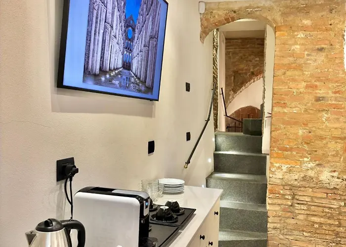 Torre Del Fuggisole Hotel