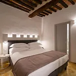 Hotel Torre Del Fuggisole