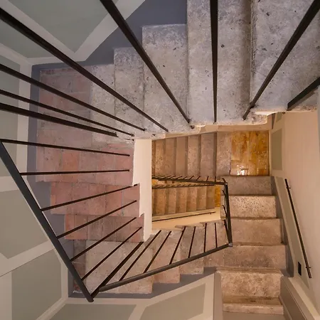 Torre Del Fuggisole Siena