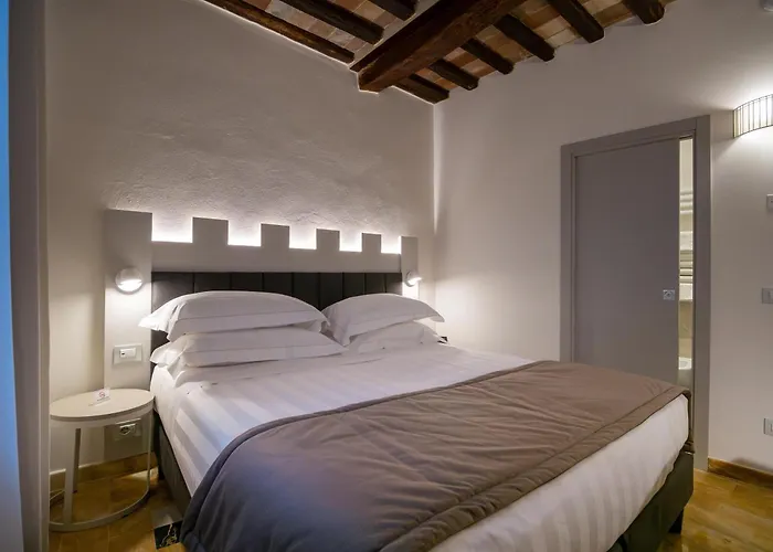 Torre Del Fuggisole Hotel Siena