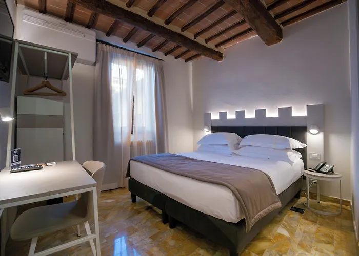 Torre Del Fuggisole 3* Siena