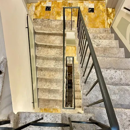 Готель Torre Del Fuggisole 3*
