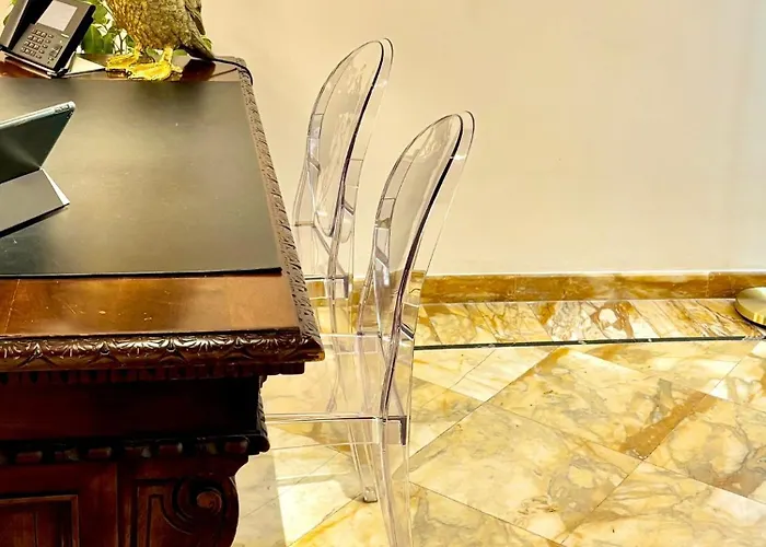 מלון Torre Del Fuggisole