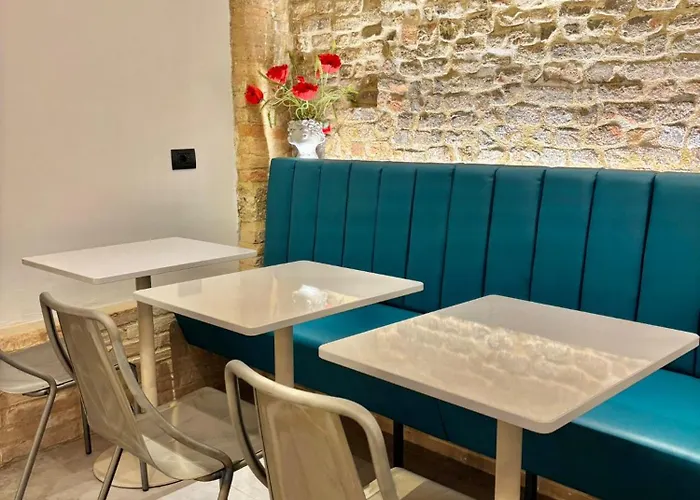 Torre Del Fuggisole 3* סיינה